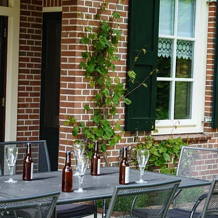 Tatil Evi Vakantieboerderij 'op Den Poetter' *
